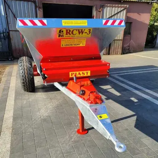 Polski eBazarek - Nowy Rozsiewacz rcw 3 komunalny piaskarka, solarka, piast - 1