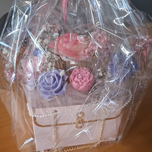 Polski eBazarek - Ręcznie wykonywane boxy i bukiety ze świec oraz mydła - 1